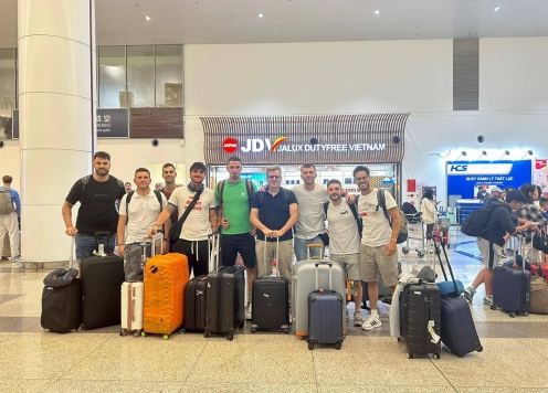 Loạt HLV Tây Ban Nha cập bến 'đại gia' V-League