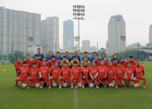 HLV Mai Đức Chung đặt niềm tin vào cầu thủ trẻ Việt Nam ở AFF Cup nữ