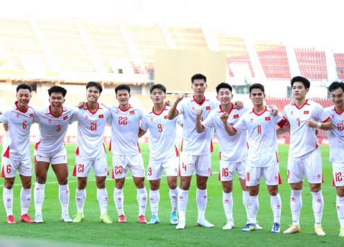 Vượt Thái Lan, U22 Việt Nam bất ngờ dẫn đầu SEA Games 33