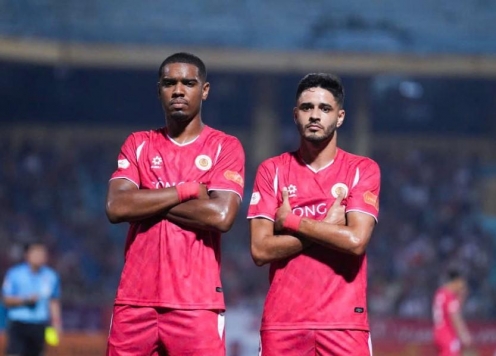 Tiền đạo Brazil hạnh phúc khi giành danh hiệu cao quý ở Việt Nam