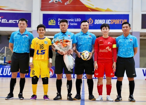 Giã từ sân cỏ, tiền vệ ĐT Việt Nam bất ngờ tái xuất ở sân futsal