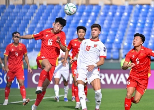 Thắng Jordan, tiền vệ U23 Việt Nam thừa nhận: 'Tôi còn chủ quan'