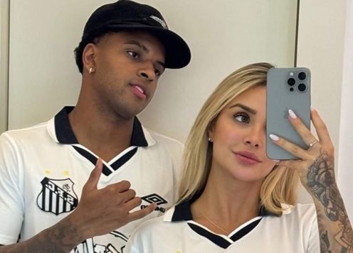 Ngôi sao bị tố 'lười tắm' của Real Madrid chia tay bạn gái