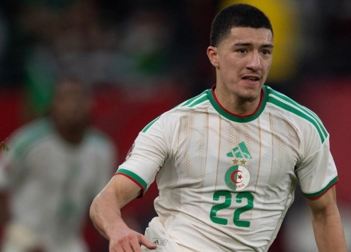 Cầu thủ gốc Việt đắt giá nhất lịch sử được Barca săn đón