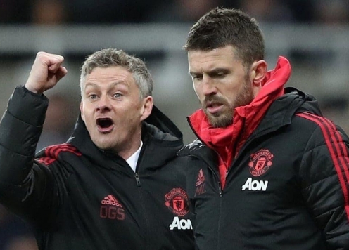 Đồng đội cũ ngăn Ole Solskjaer trở về dẫn dắt MU