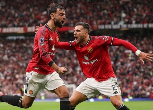 CĐV MU đòi đuổi ngay cầu thủ này sau cú sẩy chân ở FA Cup