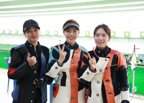 Mỹ nhân bắn súng Việt Nam không giấu nỗi cảm xúc khi lỡ HCV