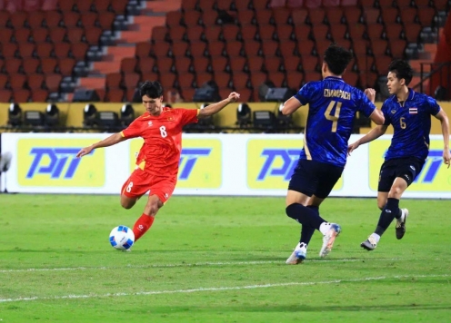 CĐV Đông Nam Á bùng nổ khi U22 Việt Nam ngược dòng hạ Thái Lan