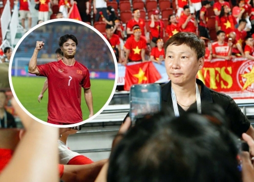 HLV Kim Sang Sik muốn cầu thủ Việt Nam học theo Công Phượng