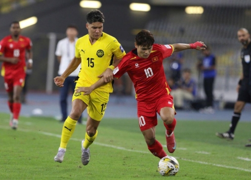 CĐV Indonesia đồng loạt phản ứng khi Malaysia sắp bị xử thua 0-3 Việt Nam