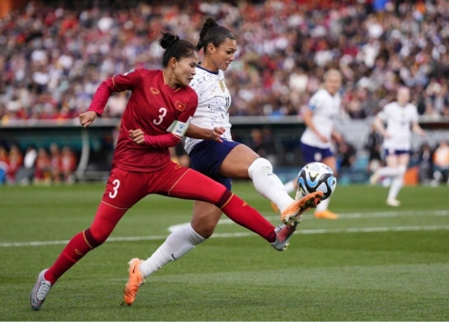 AFC bất ngờ vinh danh trung vệ số 1 Việt Nam