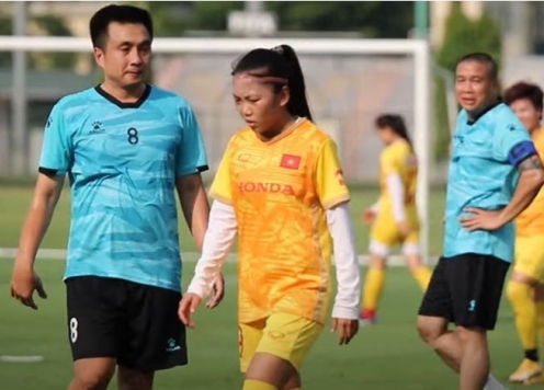 VIDEO: Huỳnh Như ghi bàn vào lưới đối thủ 'đặc biệt'