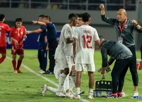 HLV Indonesia nói gì về hành động tranh cãi ở trận thắng Việt Nam 5-0?