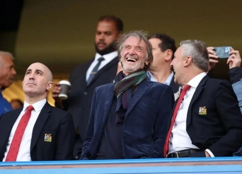 Sếp lớn MU lo ngại khi Ole trở lại Old Trafford