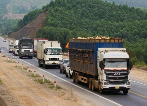 CHÍNH THỨC: Cấm xe cỡ lớn đi vào cao tốc Cam Lộ - La Sơn từ ngày 4/4