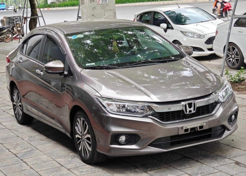 Honda City lăn bánh 4 năm rao bán với giá ngang Hyundai i10