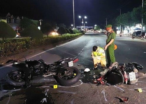 Bình Phước: Xe phân khối lớn va chạm với xe máy, hai người thiệt mạng