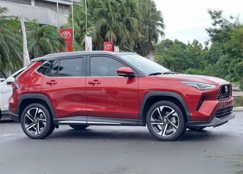 Toyota Yaris Cross 2024 chạy lướt ‘như xe mới’ được rao bán với giá bao nhiêu?