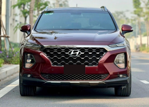 Hyundai Santa Fe 2019 máy dầu lăn bánh 5 năm rao bán với giá khó tin