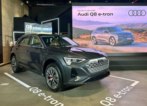 Audi Q8 e-tron chính thức ra mắt tại Việt Nam, giá từ 3,8 tỷ đồng đấu Mercedes-Benz EQE SUV