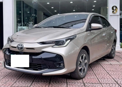 'Xe quốc dân' Toyota Vios 2023 chạy lướt lên sàn xe cũ với giá bao nhiêu?