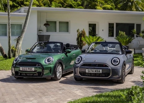 Vén màn Mini Cooper Convertible 2025: Tinh chỉnh ngoại thất, giá quy đổi từ hơn 850 triệu đồng