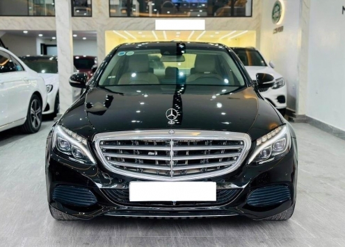 Xe sang Mercedes-Benz C250 2015 khấu hao thế nào sau gần 1 thập kỷ sử dụng?