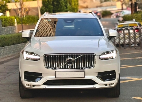 Lăn bánh 30.000 km, xe sang Volvo XC90 2023 được chào bán với giá không ngờ