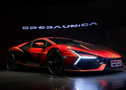 Chiêm ngưỡng siêu phẩm Lamborghini Revuelto Opera Unica lấy cảm hứng từ vũ trụ