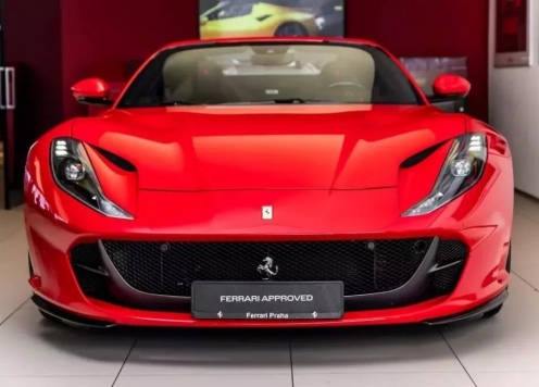 Chiêm ngưỡng Ferrari 812 GTS thứ ba sẽ sớm về Việt Nam, giá quy đổi lên tới gần 12 tỷ đồng