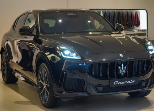 Cận cảnh SUV hạng sang Maserati Grecale Trofeo đầu tiên tại Việt Nam