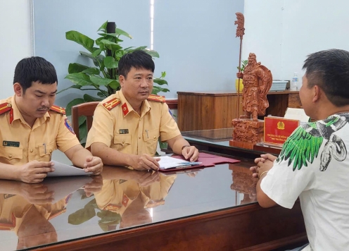 Bình Định: Tưởng 'lách' được luật, hai người đi nộp phạt thay bị camera giám sát giao thông lật tẩy