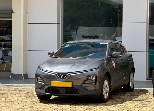 Chọn học lái xe bằng ô tô điện: Xu hướng mới hay lựa chọn nhiều rủi ro?