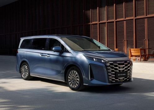 Đại lý báo MPV hybrid BYD M9 về Việt Nam cuối năm nay, phạm vi hoạt động gần 1.000 km