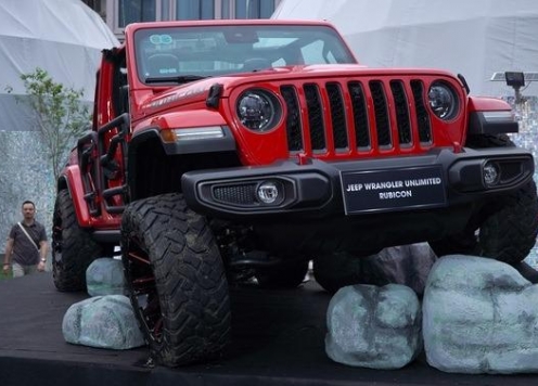 Chiêm ngưỡng chiếc Jeep Wrangler Unlimited Rubicon hàng 'độc' tại Việt Nam, giá gần 3,4 tỷ đồng