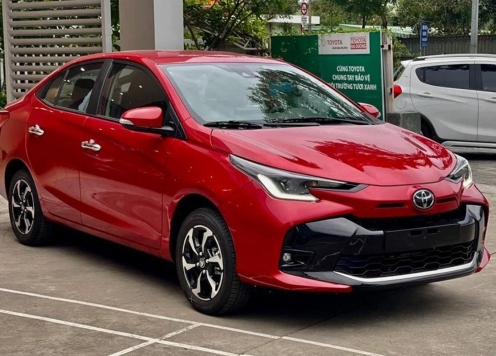 Sedan số sàn dần biến mất tại Việt Nam, chỉ còn lại vài mẫu duy trì để phục vụ nhóm khách hàng đặc thù