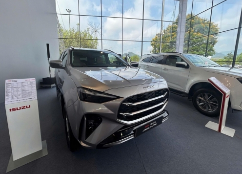 Đề xuất giảm 30% lệ phí đăng ký và cấp biển số ô tô, xe máy