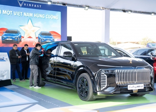 Gian hàng của hãng xe điện VinFast tại Vietnam Mobility Show 2025 có gì?