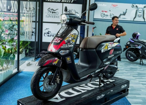 Làn sóng xe máy nhập khẩu 'độc, lạ' khuấy động thị trường Việt Nam năm 2025