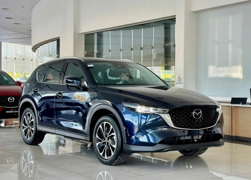 Mazda CX-5 gần như chắc suất 'ngôi vương' doanh số phân khúc SUV cỡ C năm 2025