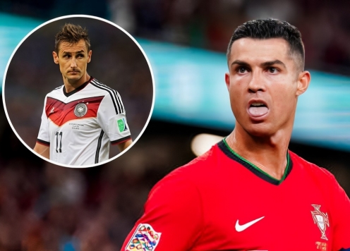 Ronaldo hóa 'cỗ máy ghi bàn' tuổi 30, khiến kỷ lục gia World Cup bẽ mặt