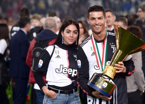 Tại sao Ronaldo 'chưa chịu' kết hôn với Georgina?