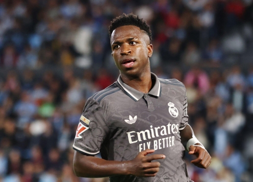 Báo thân Real Madrid báo tin không thể vui hơn với Vinicius