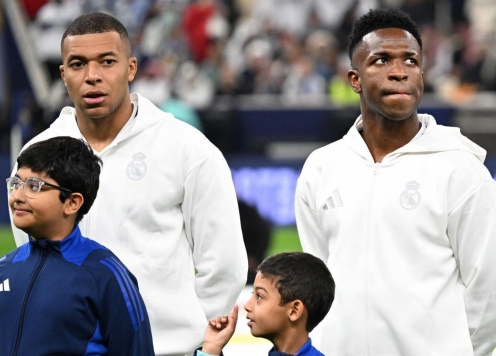 Vinicius tuyên bố bất ngờ về quan hệ với Mbappe