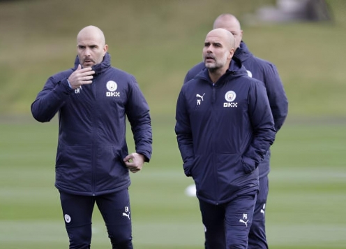 Pep Guardiola ca ngợi 'đệ cũ' trước màn đọ sức Chelsea