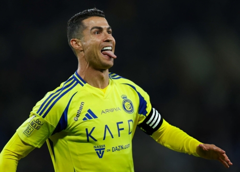 Ronaldo thăng hoa, Al Nassr thắng dễ Al Raed