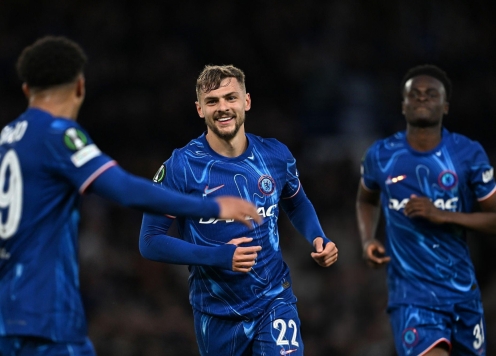 Thắng dễ Djurgarden, Chelsea vào chung kết Europa Conference League