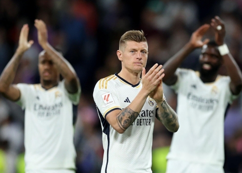 Toni Kroos tái xuất Real Madrid tại Bernabeu