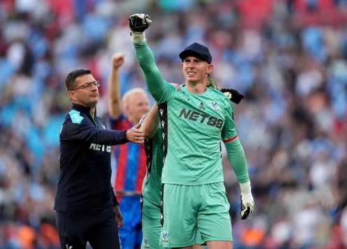 Cựu sao MU thăng hoa, một tay hạ Man City tại chung kết FA Cup