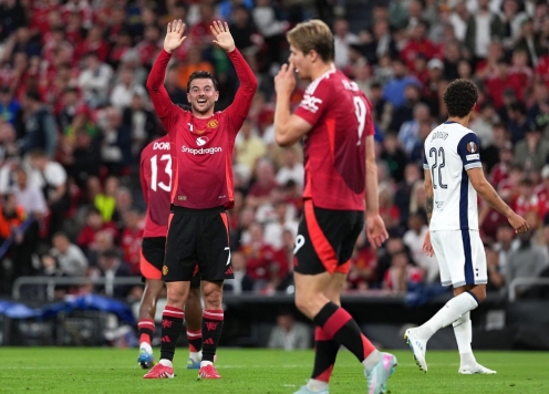 NHM MU yêu cầu bán 4 ngôi sao sau chung kết Europa League